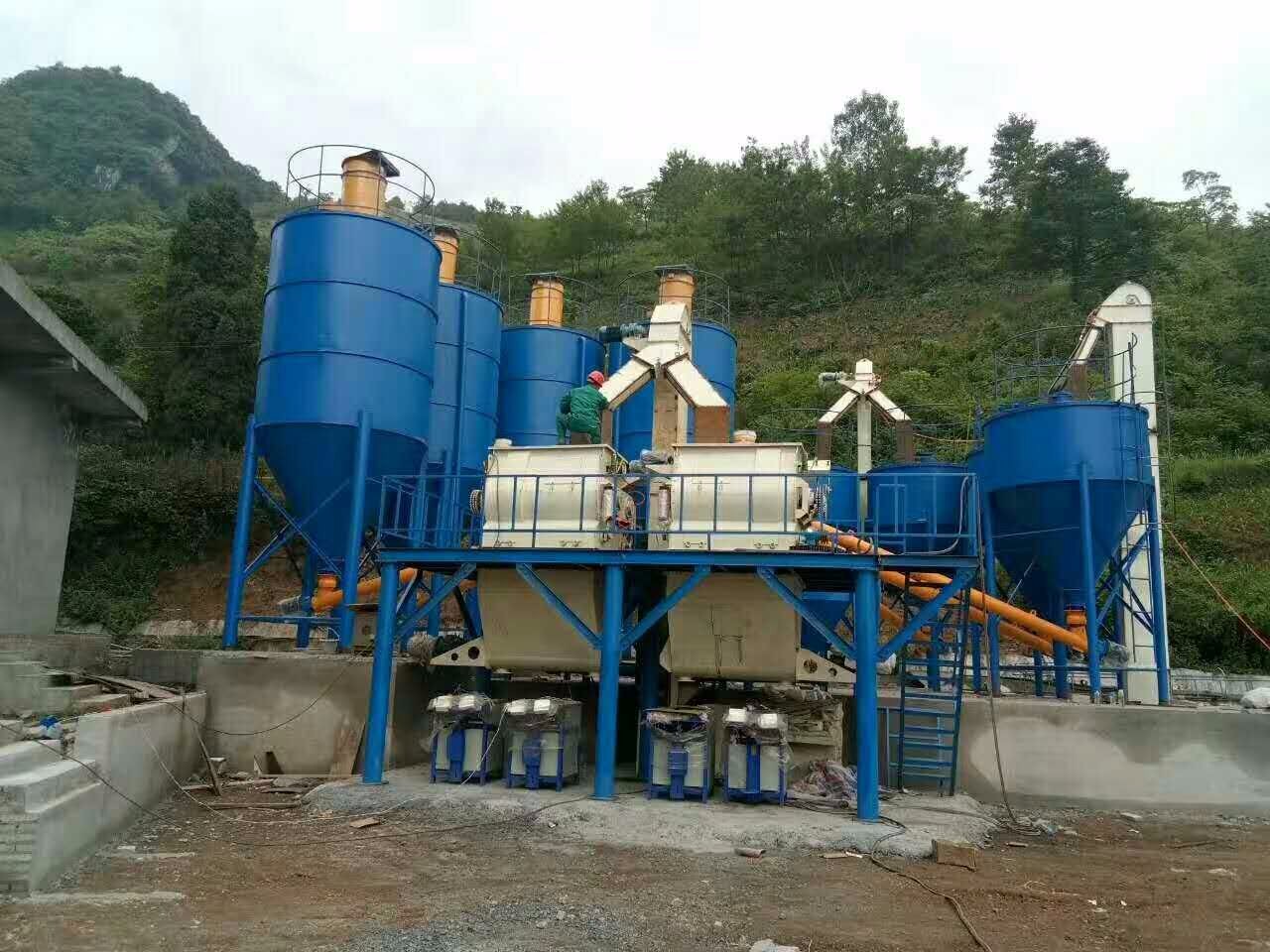 設(shè)備廠家提醒您，這三大因素會(huì)影響干混砂漿的質(zhì)量